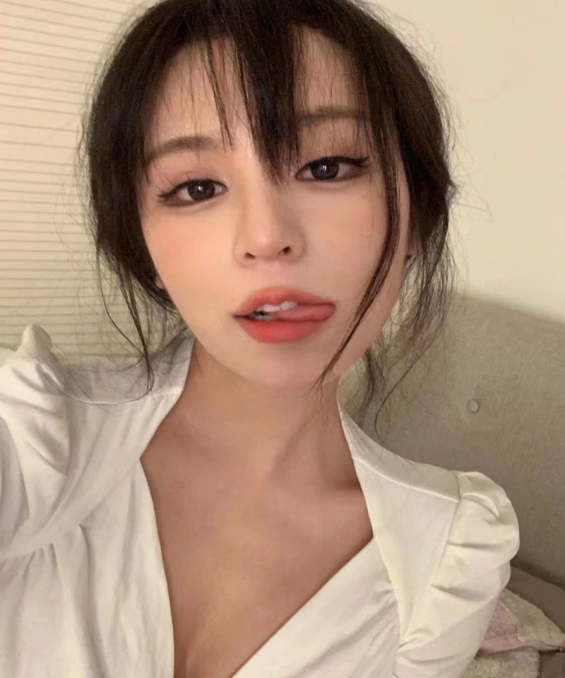 儿子双飞妈妈和女儿的小说,热映电影票房